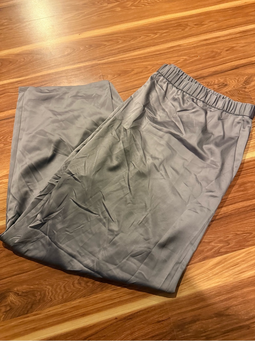 Eileen Fisher 100% recycled polyester Satin-Look Elastic Waist Pants - Picture 3 of 10